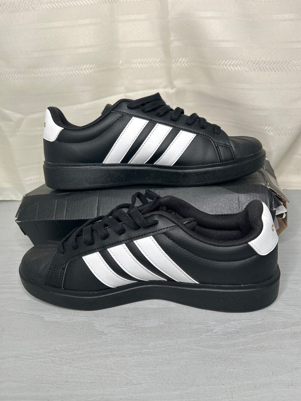 Adidas Streettalk Shell Toe Sneakers Black White Womens Size 10